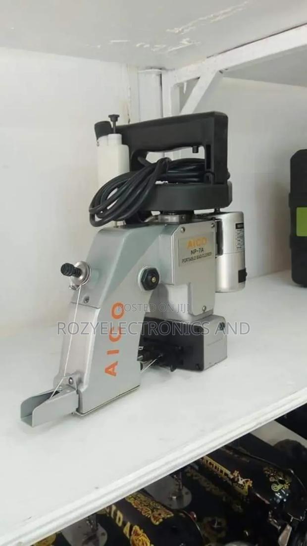 Aico Bag Closer Machine - main view