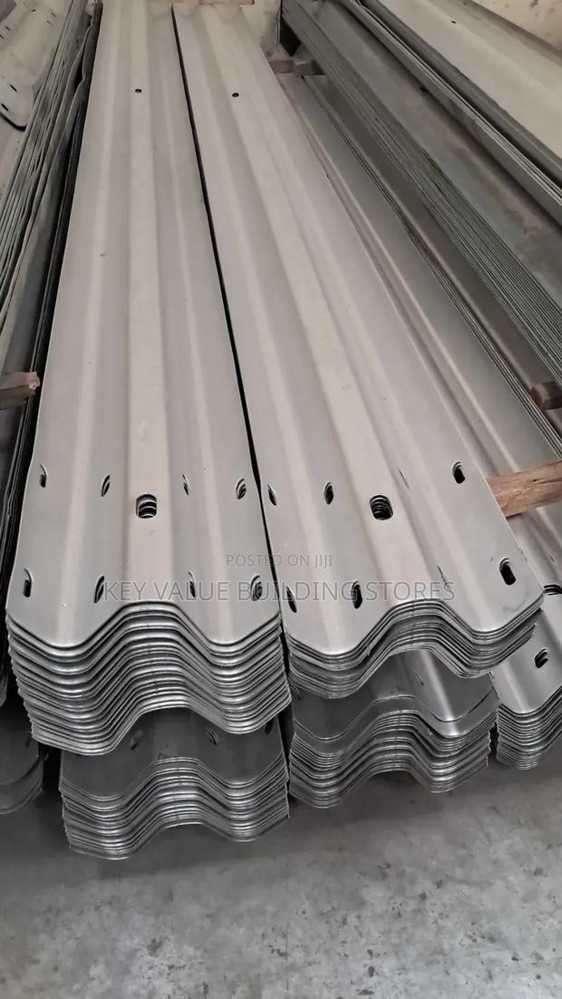 Protective Guarding Beam -Guardrail - main view