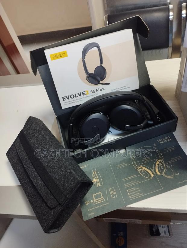 Jabra Evolve2 65 Flex Headphone - main view