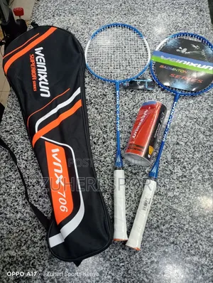 Badminton Racket Set (Professional) 2 Rackets 3 Shuttlecorks