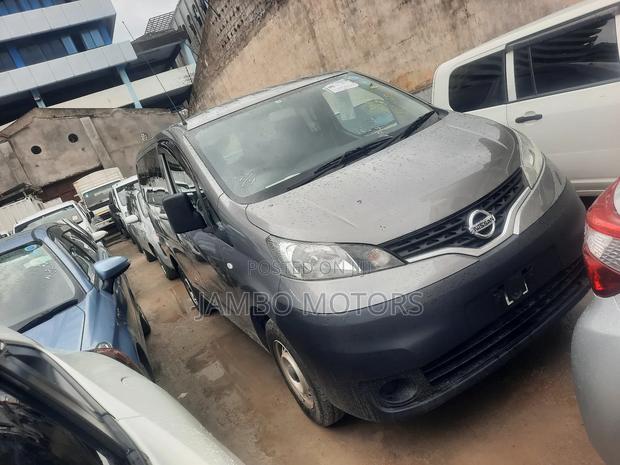 Nissan NV200 2017 Grey - thumbnail 4