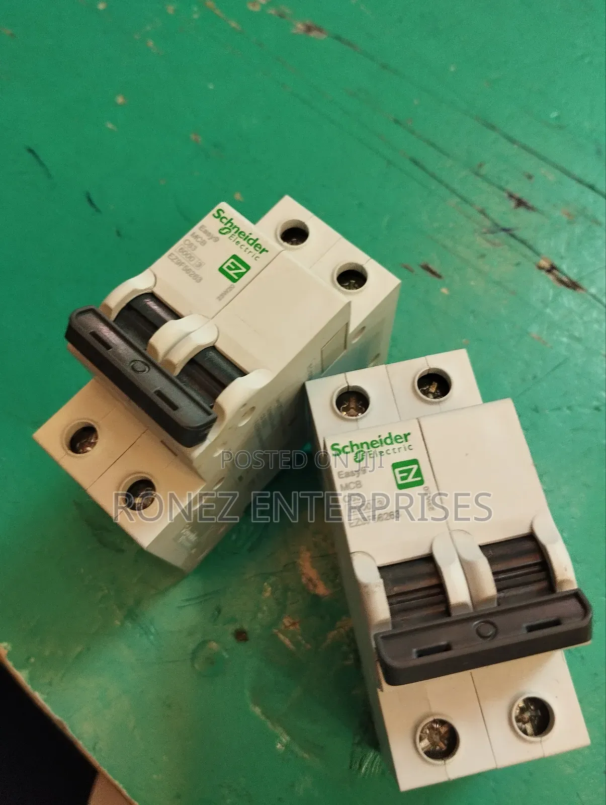 Double Pole 63 Amps.Schnider