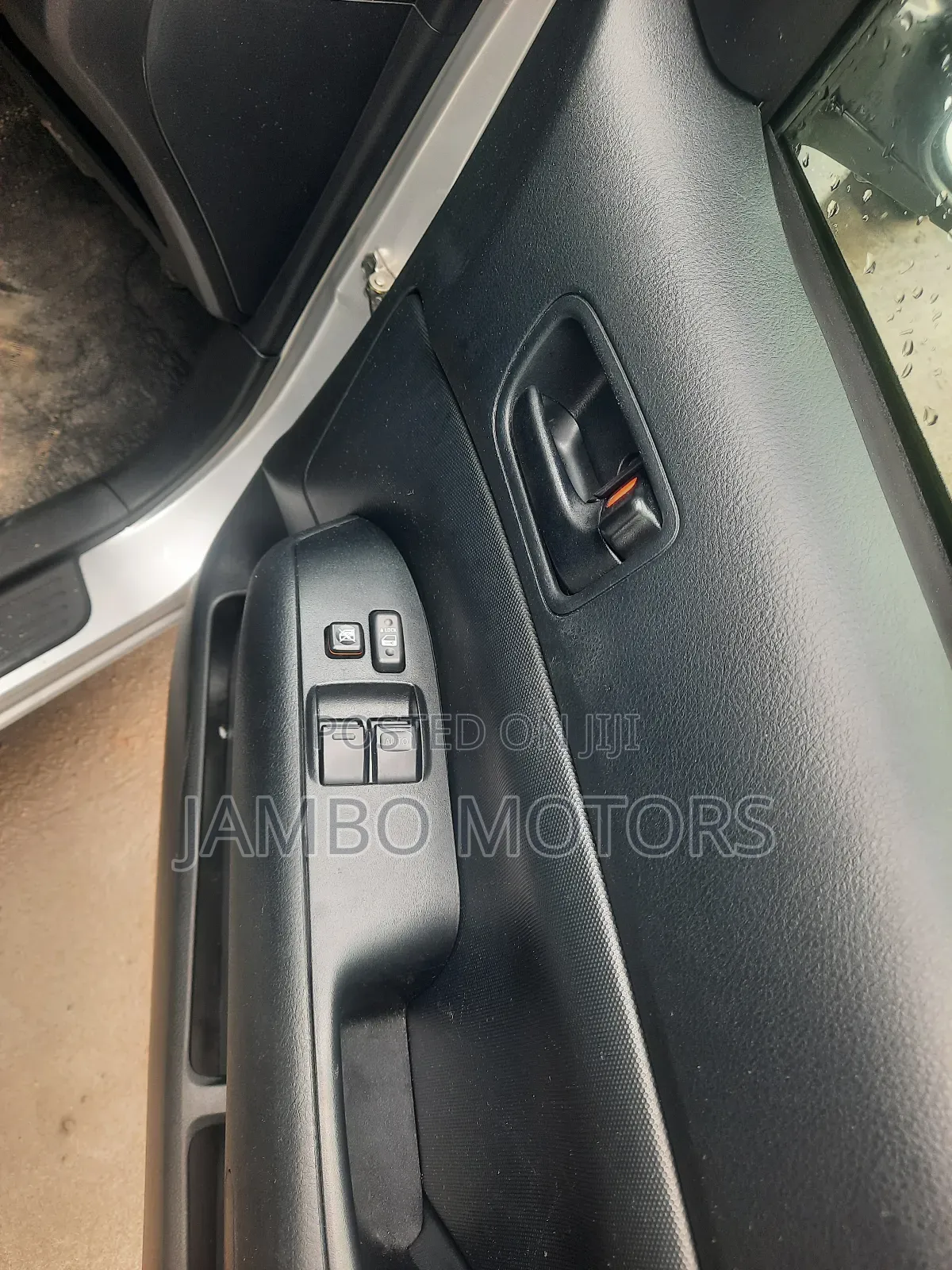 Toyota Probox 1.5 Hybrid F 2018 Silver