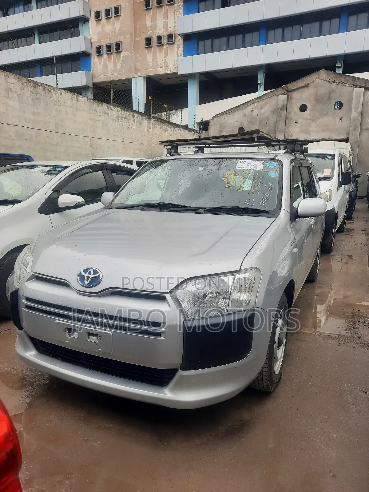 Toyota Probox 1.5 Hybrid F 2018 Silver