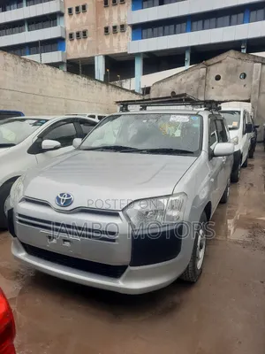 Toyota Probox 1.5 Hybrid F 2018 Silver