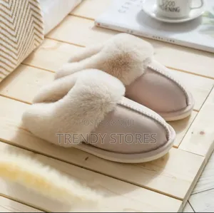 Nude Cashmere Indoor Slippers