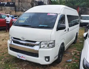 Toyota HiAce 2018 White