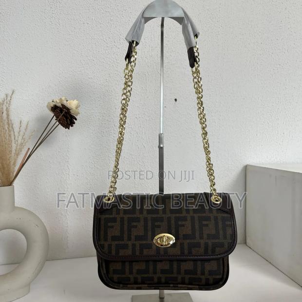 Designer Slingbags - thumbnail 2