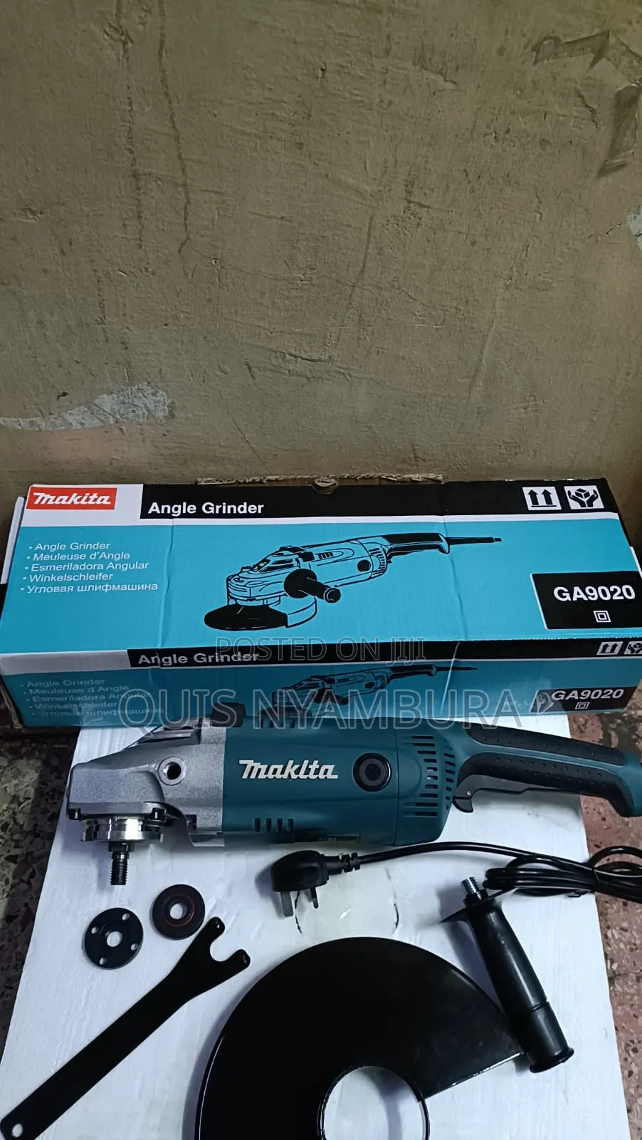 Grinder, Makita Angle Grinder 9"