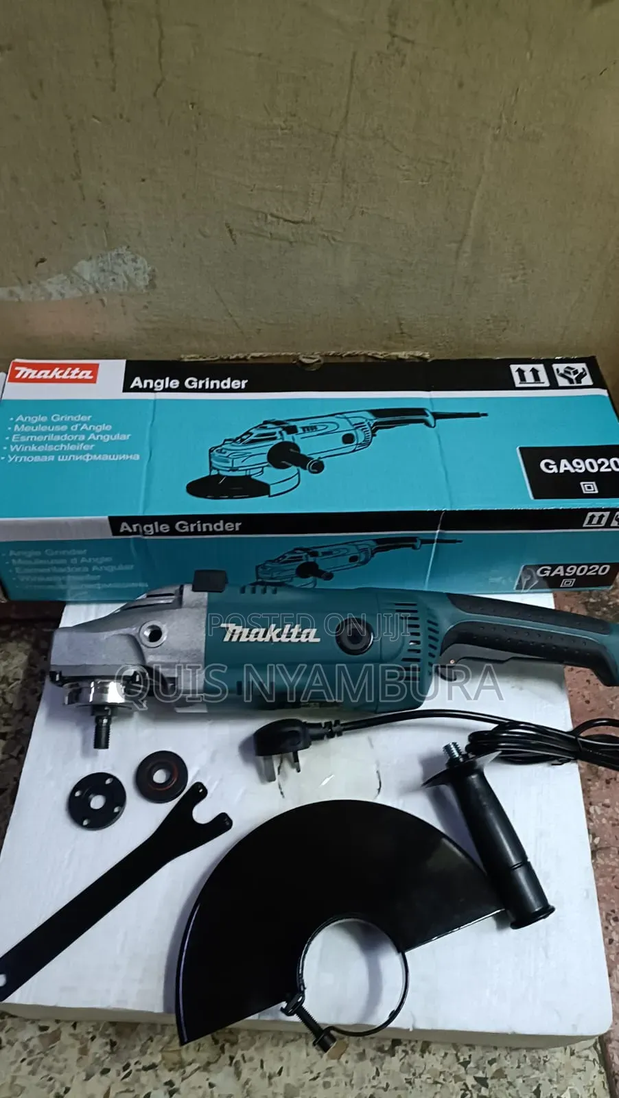 Grinder, Makita Angle Grinder 9"