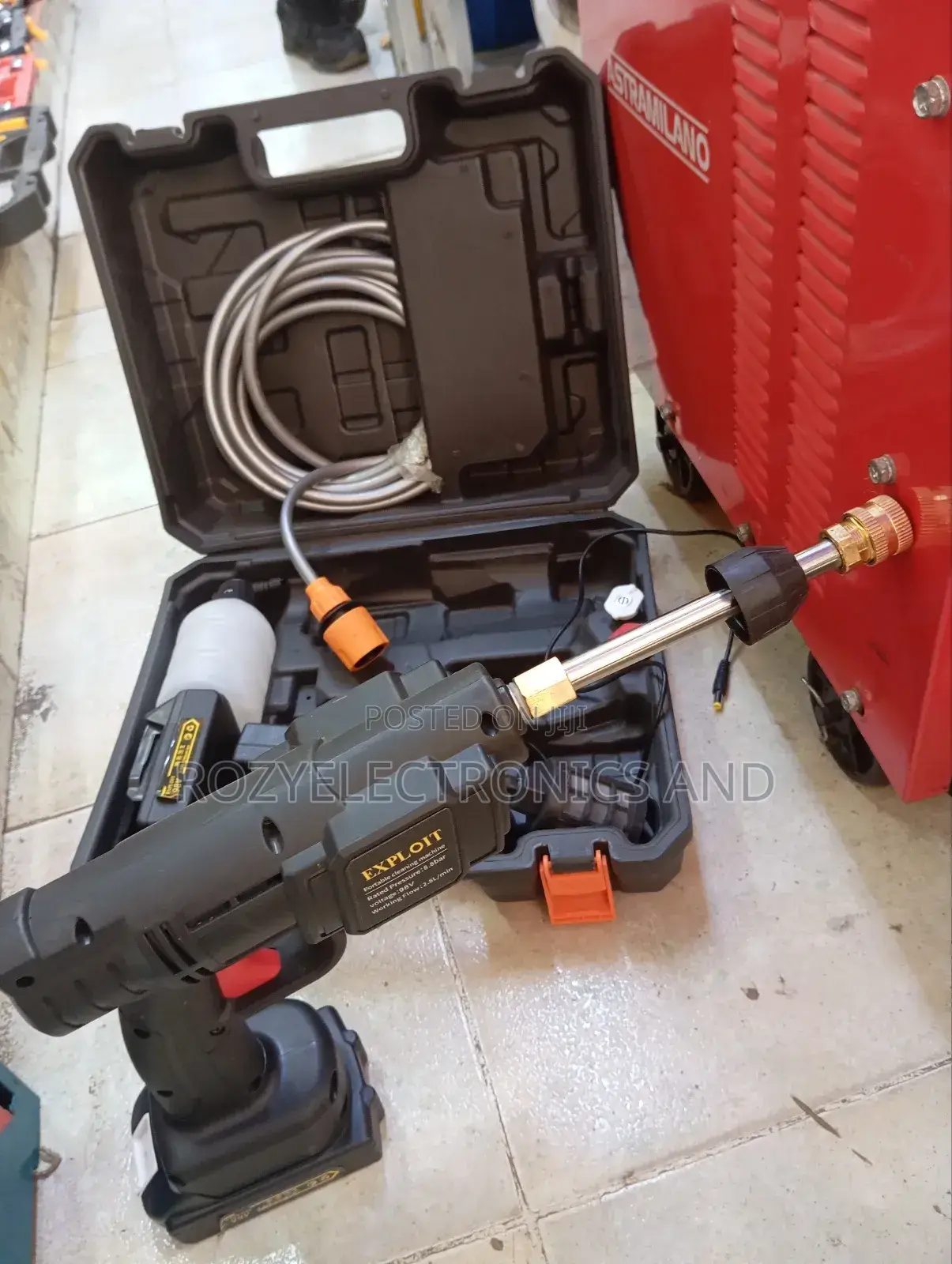 Reachable Car Wash Gun
