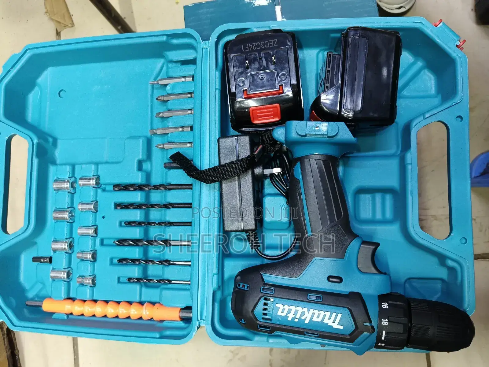 Makita Cordless Drill/26