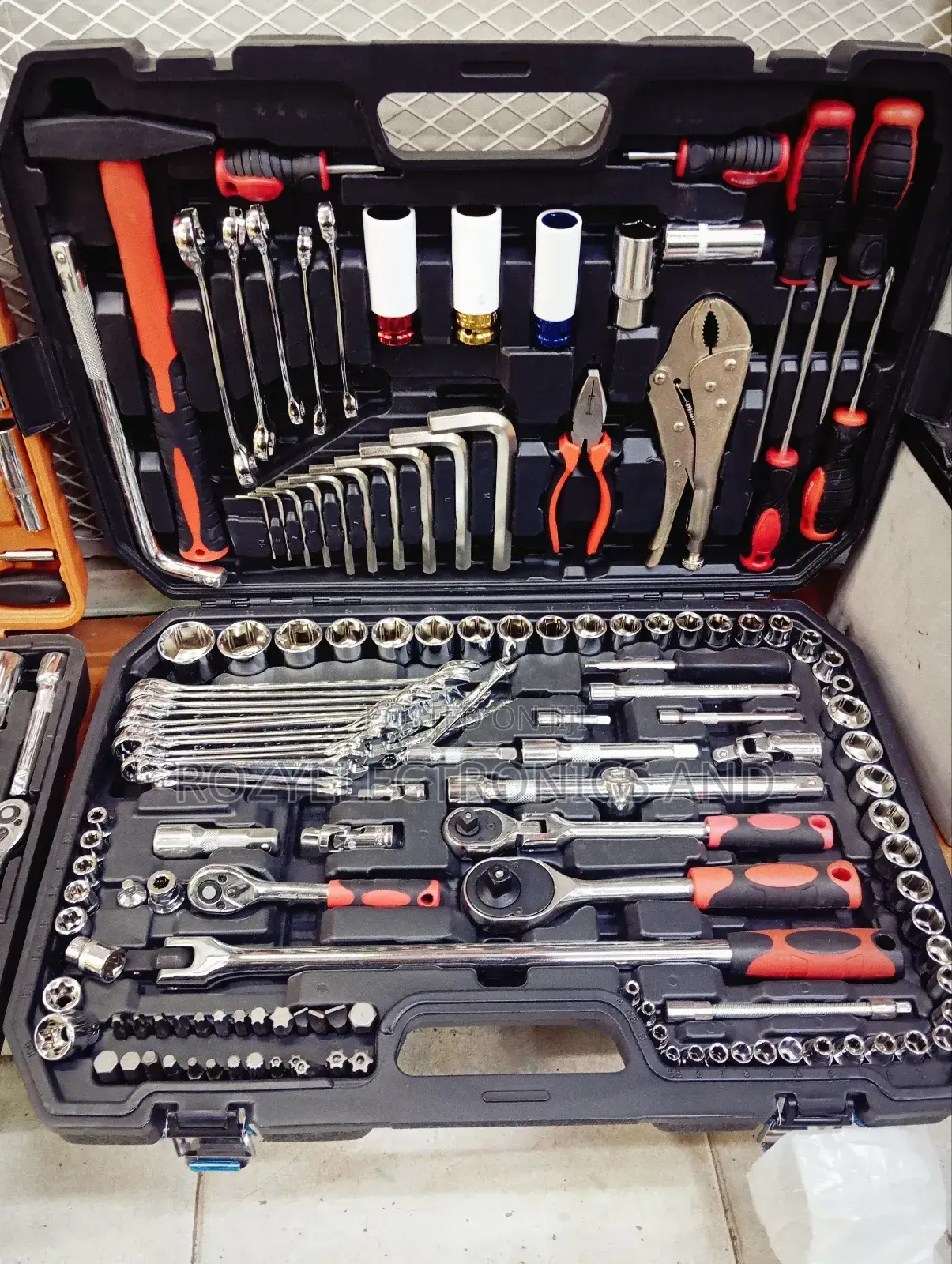 142 Tool Set Kit