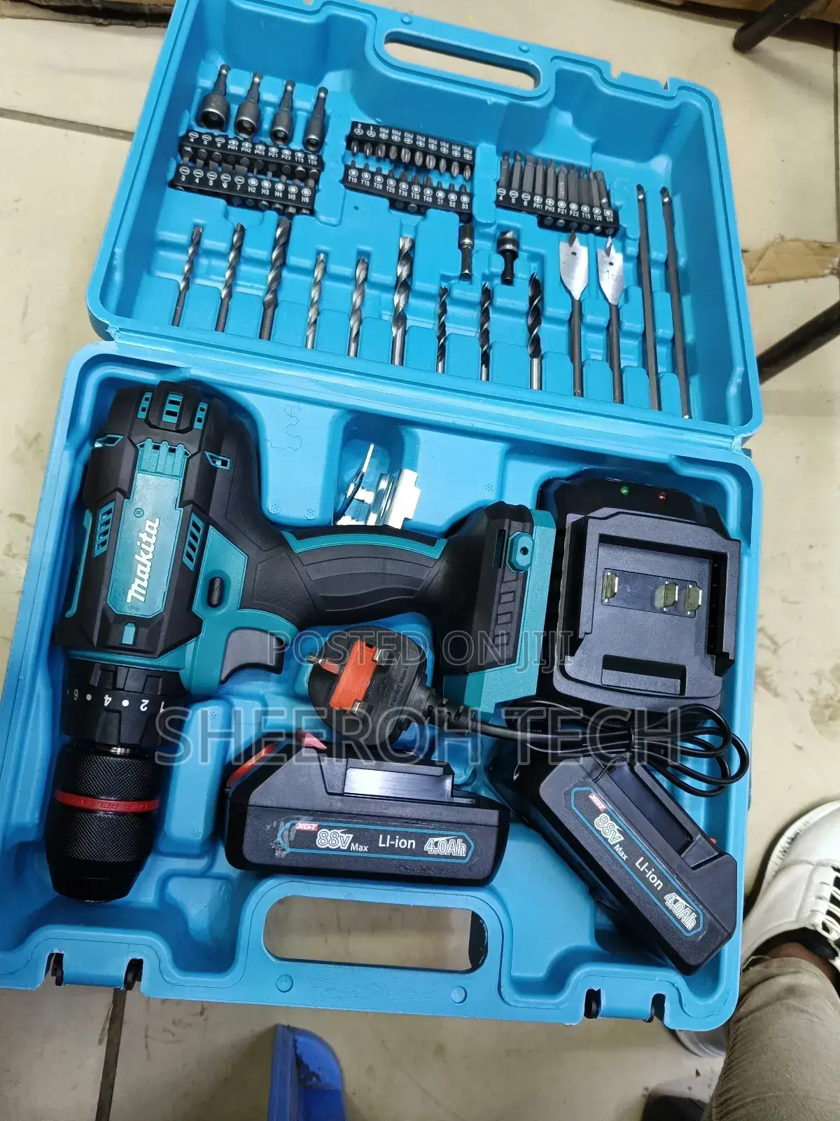 Makita Cordless Hammer Drill