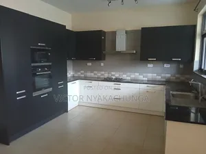 3bdrm Apartment in Wambugu, Parklands/Highridge for rent