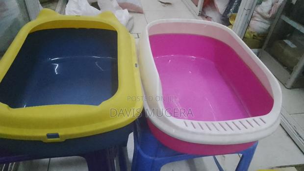 Cat Litter Box With Scoop Pink Color - main view