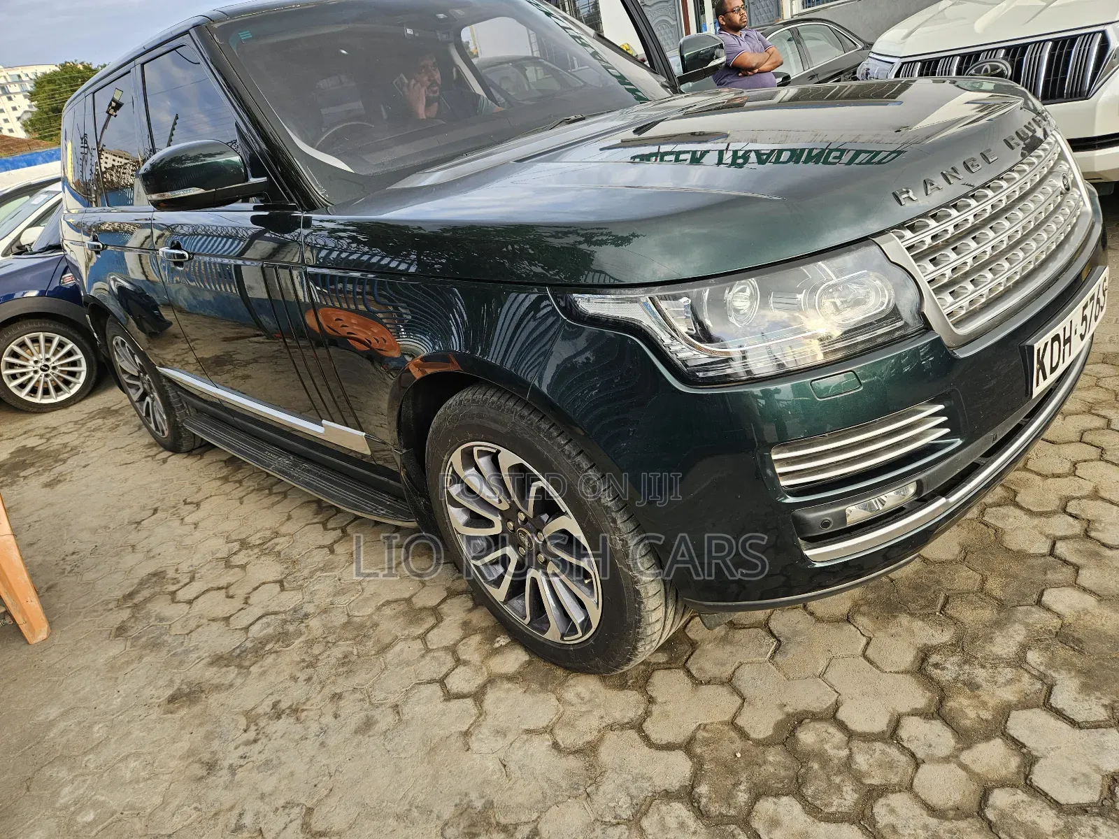 Land Rover Range Rover Vogue 2015 Green