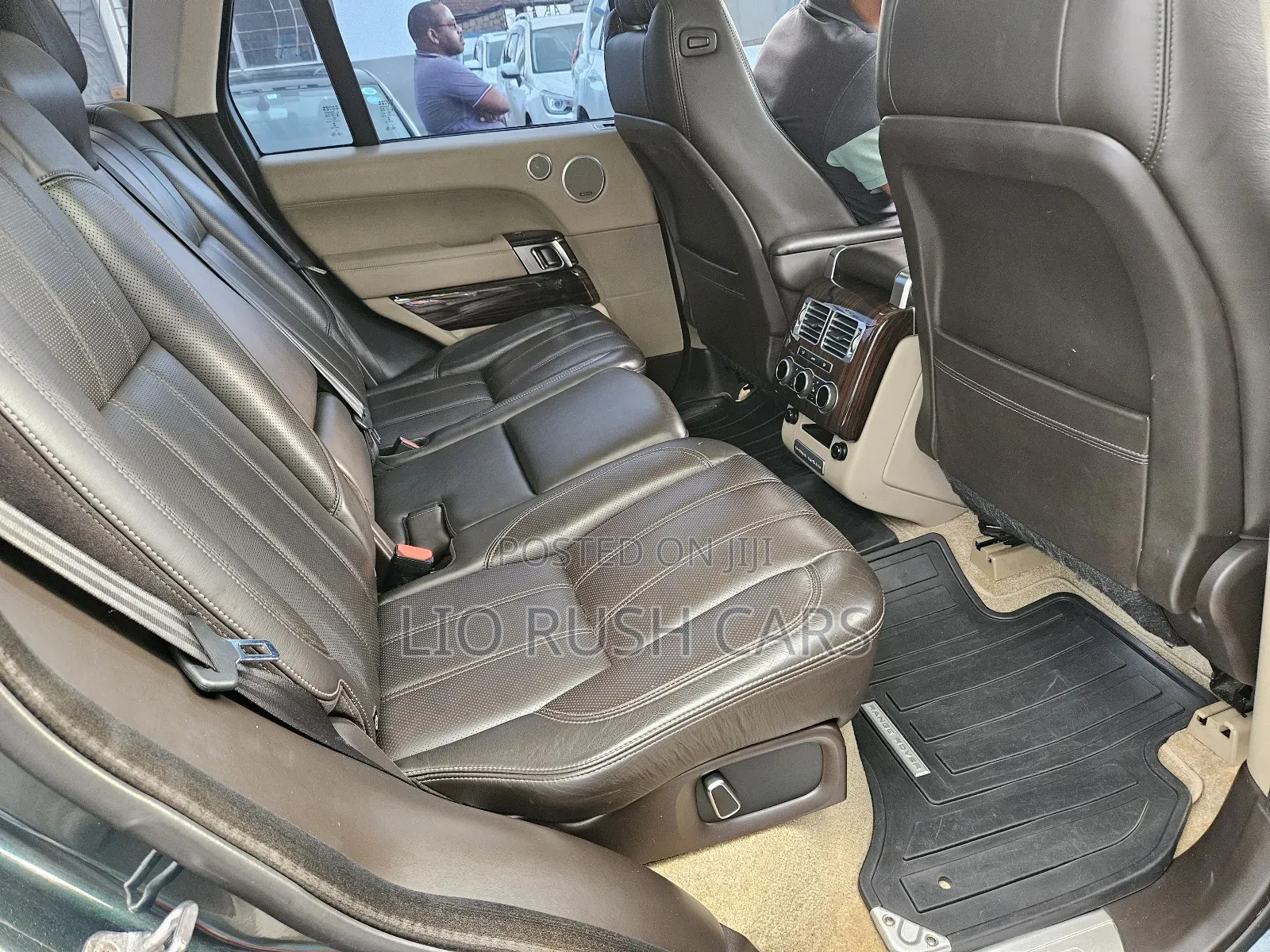 Land Rover Range Rover Vogue 2015 Green