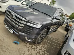 Toyota Land Cruiser 2018 Gray