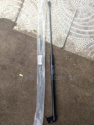 Boot Shock Toyota Lexus330/Harrier 240 - main view