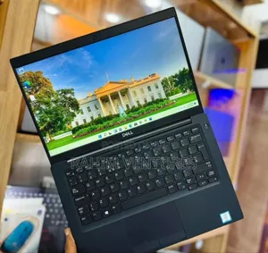 Laptop Dell Latitude 14 E7470 8GB Intel Core I7 SSD 256GB