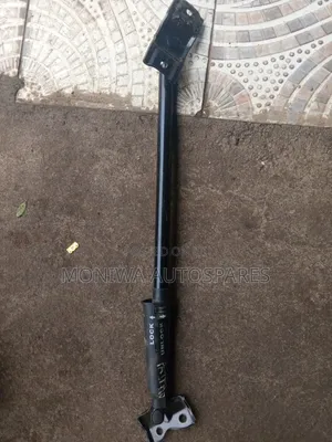 Boot Shock Mitsubishi Pajero/Shogun