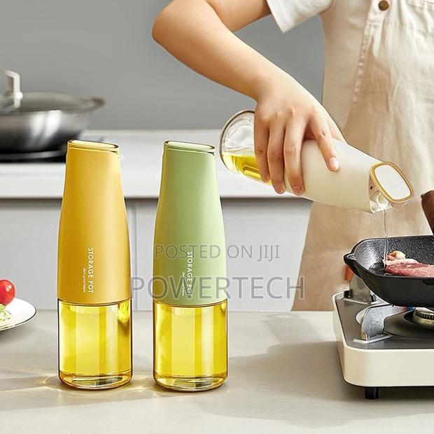 Kitchen Glass Oil Jug Automatic Open Close Non-Drip - main view