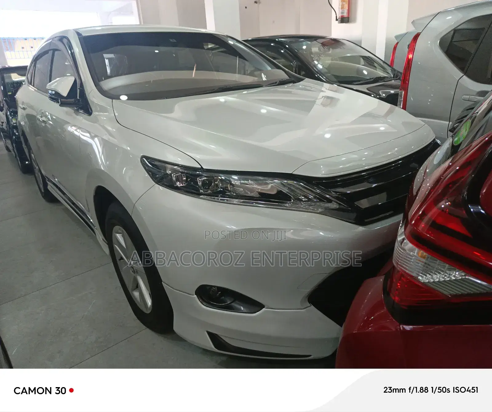 Toyota Harrier 2.0 2017 White