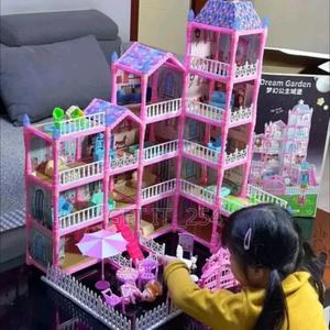 Doll House Available - main view