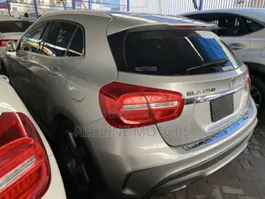 Mercedes-Benz GLA 250 2017 Silver