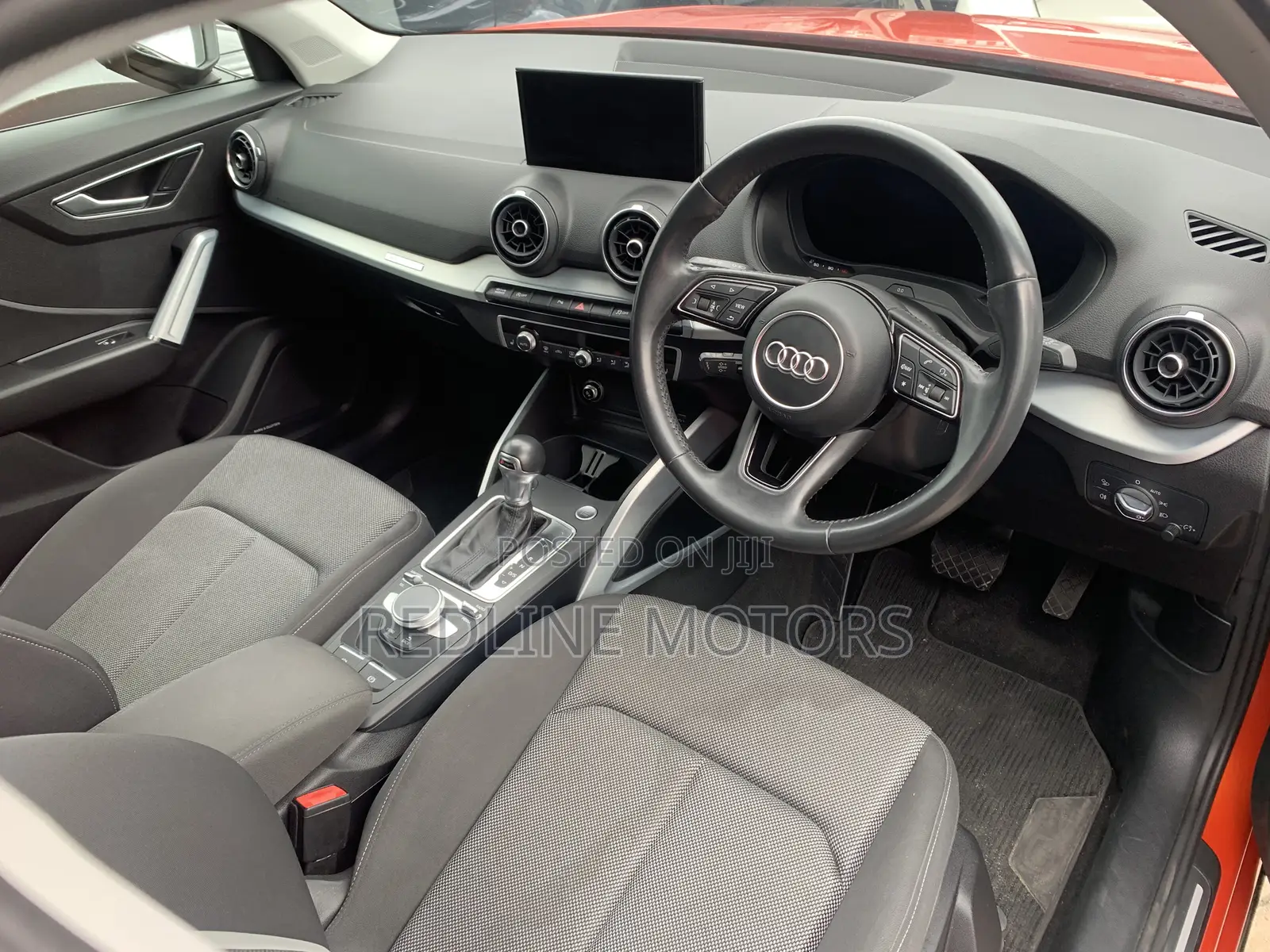 Audi Q2 1.0 TFSI FWD 2017 Orange