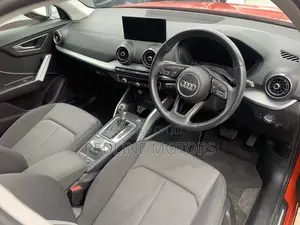 Audi Q2 1.0 TFSI FWD 2017 Orange