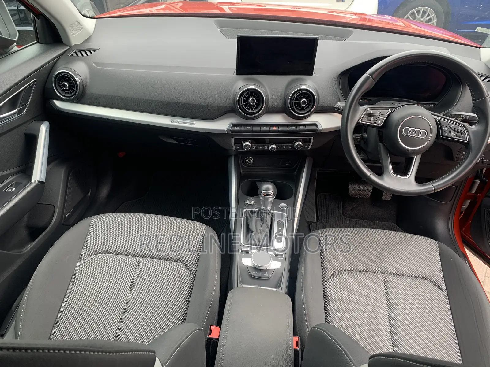 Audi Q2 1.0 TFSI FWD 2017 Orange