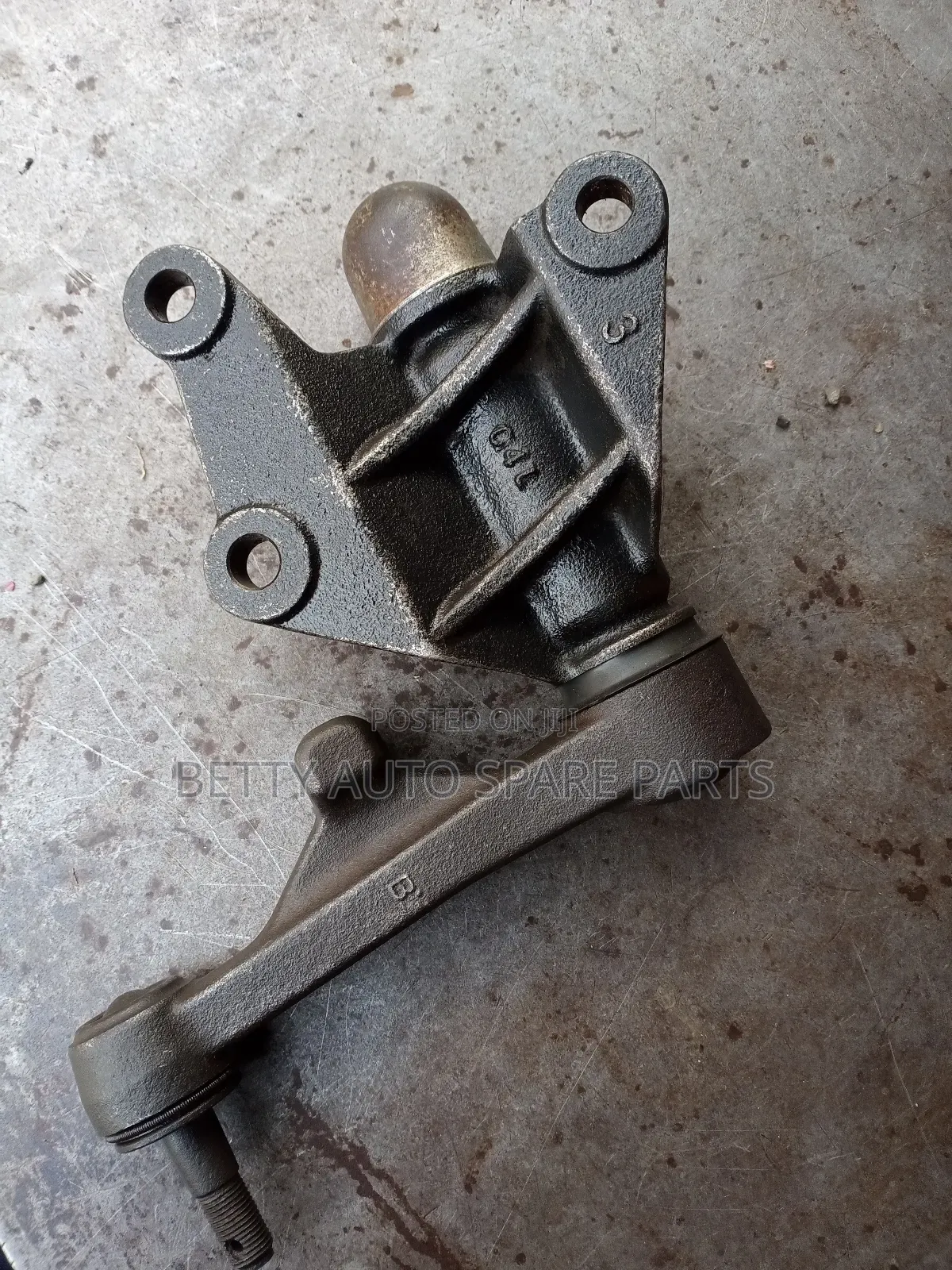 Toyota Hilux Surf 2.8 Iddle Arm