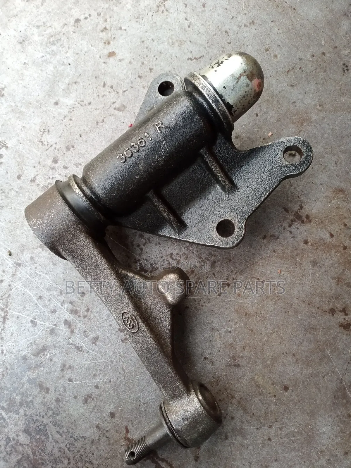 Toyota Hilux Surf 2.8 Iddle Arm