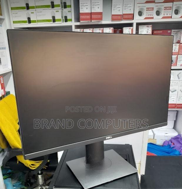 Dell Monitor 22 Inch P2219h Edge to Edge