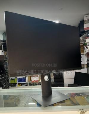 Dell 22 Inches Edge to Edge Monitor With HDMI - thumbnail 2