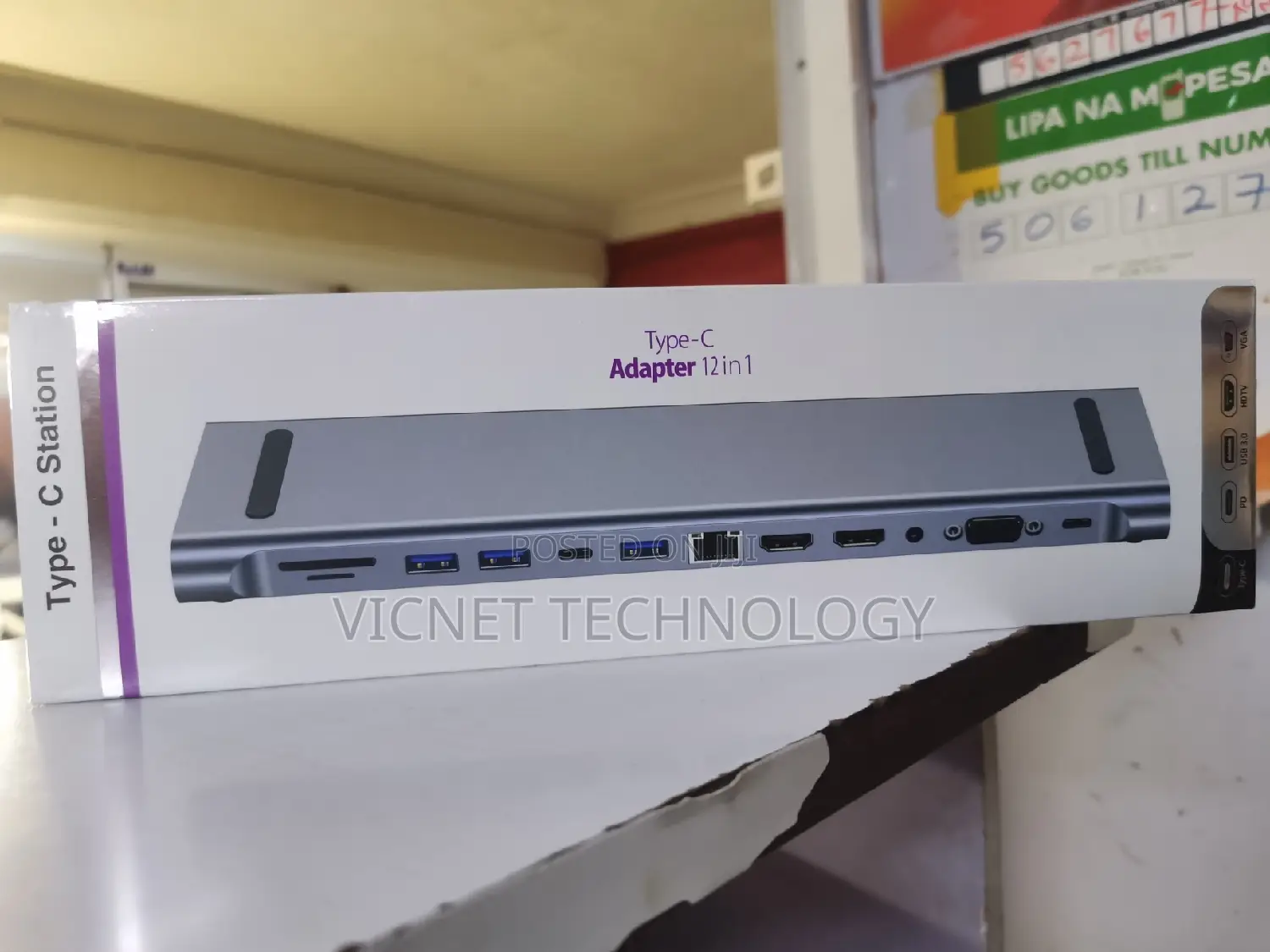 12 Ports USB C Dock Station