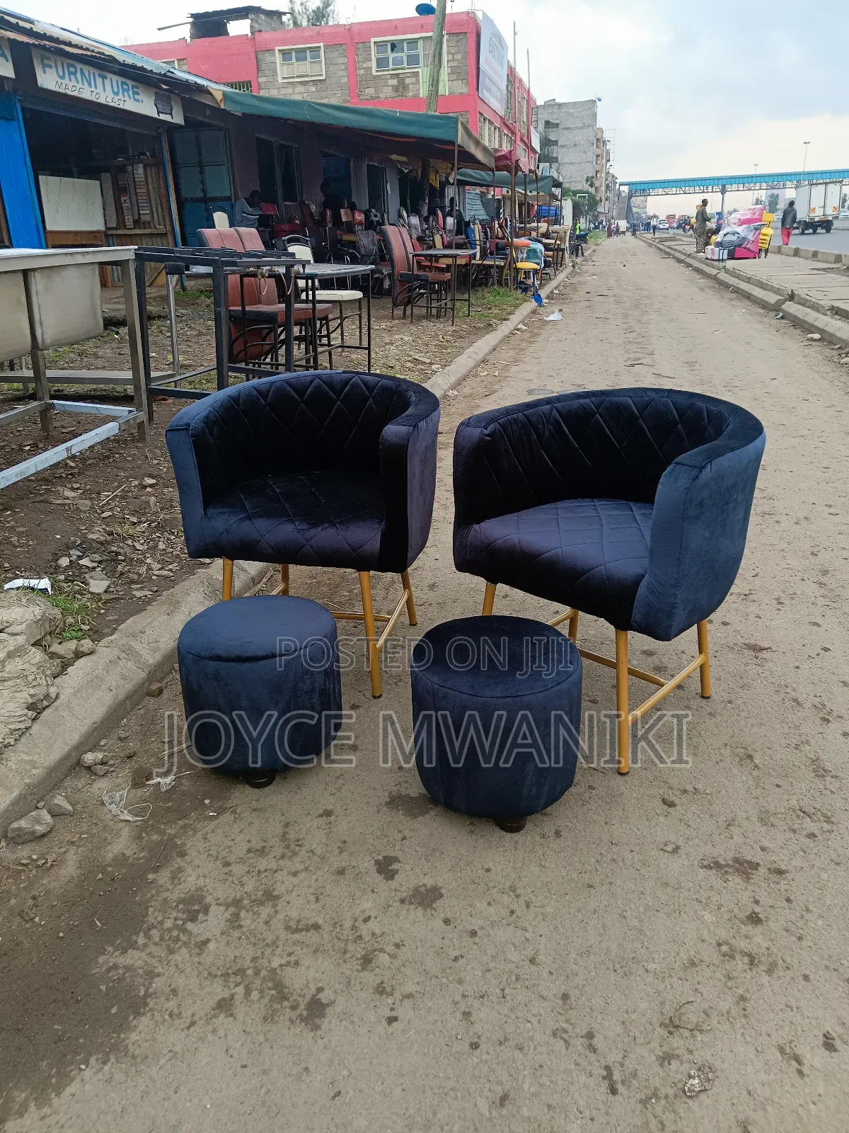 2 Pedicure Seats and 2 Puffs, Black Velvet
