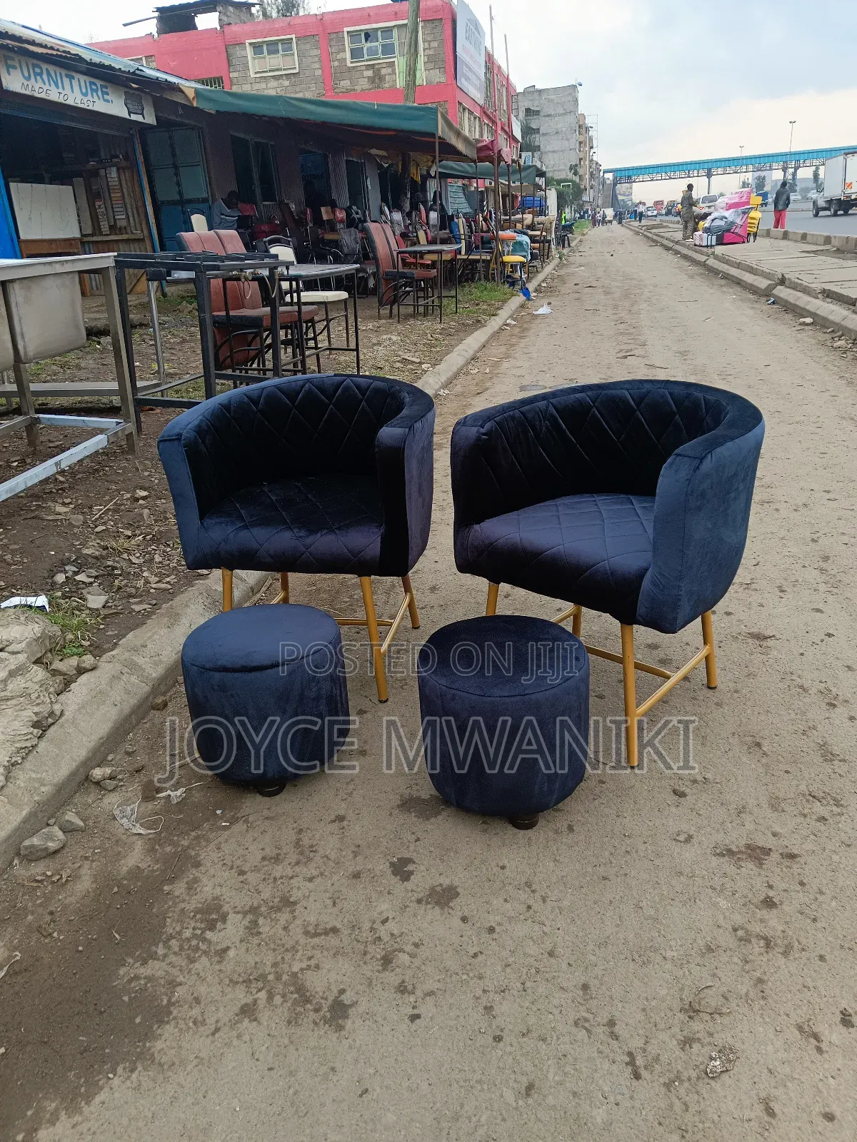 2 Pedicure Seats and 2 Puffs, Black Velvet