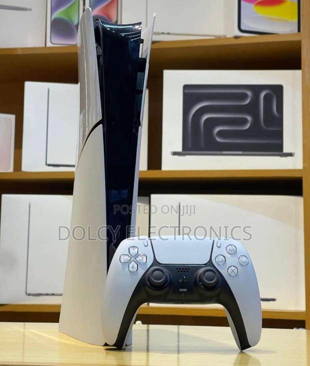 Ps5 Digital Slim XUK - main view