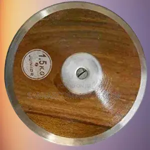 Sparo Wooden Throw