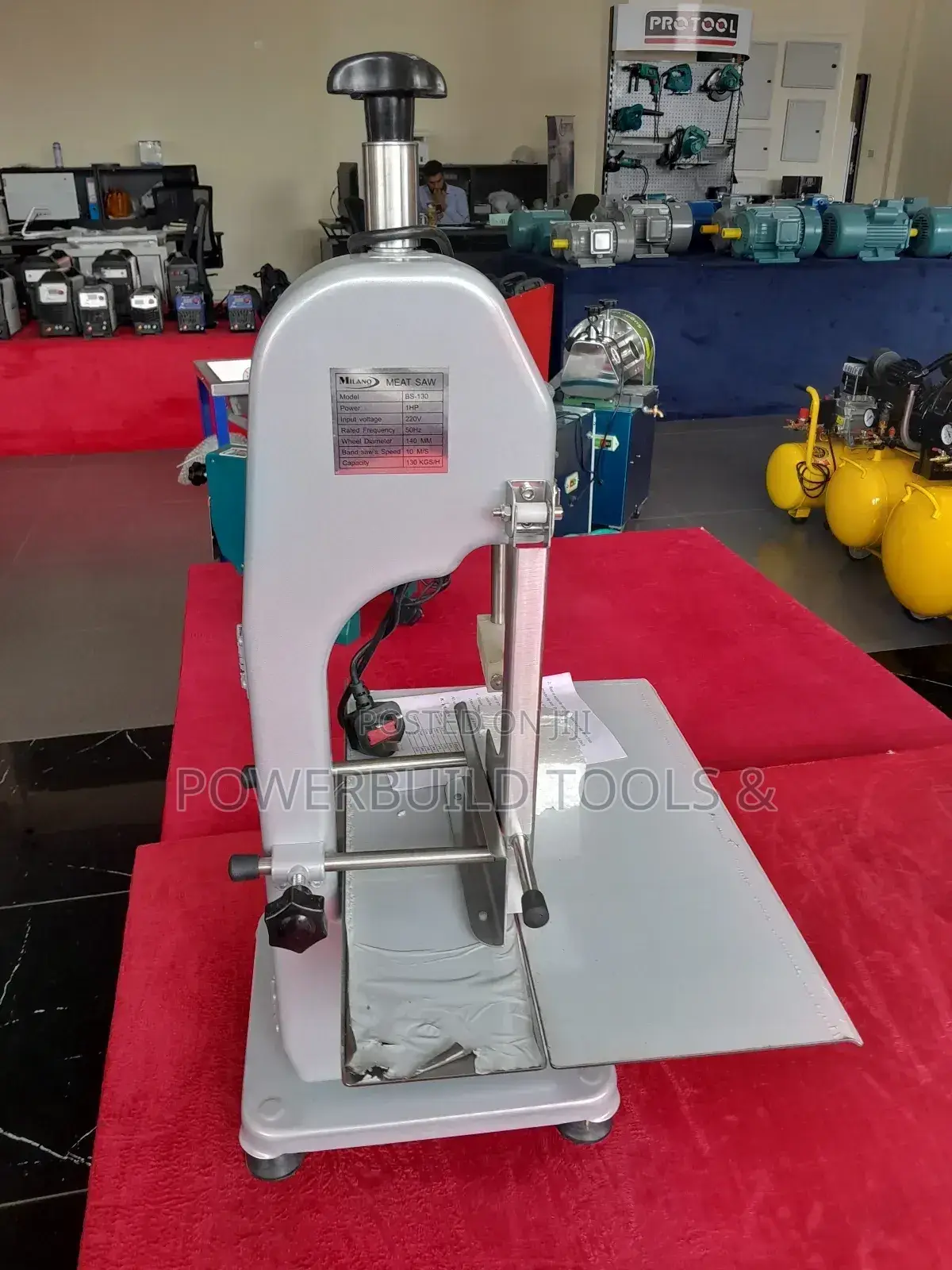 Milano Meatsaw/Bonesaw