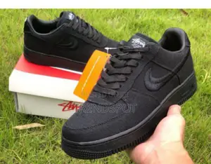 Nike Stussy X Air Force 1 Low "Tripple Black"