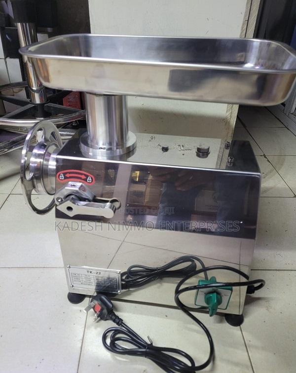 Heavy Duty Meat Mincer Tk 22 Reverse - main view