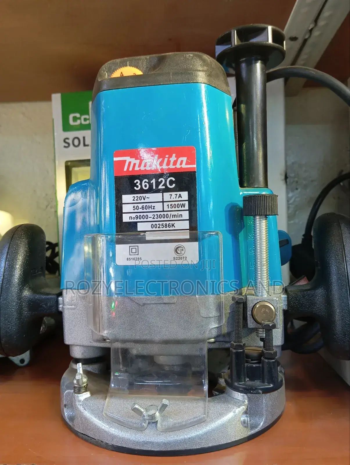 Makita Router 3612c