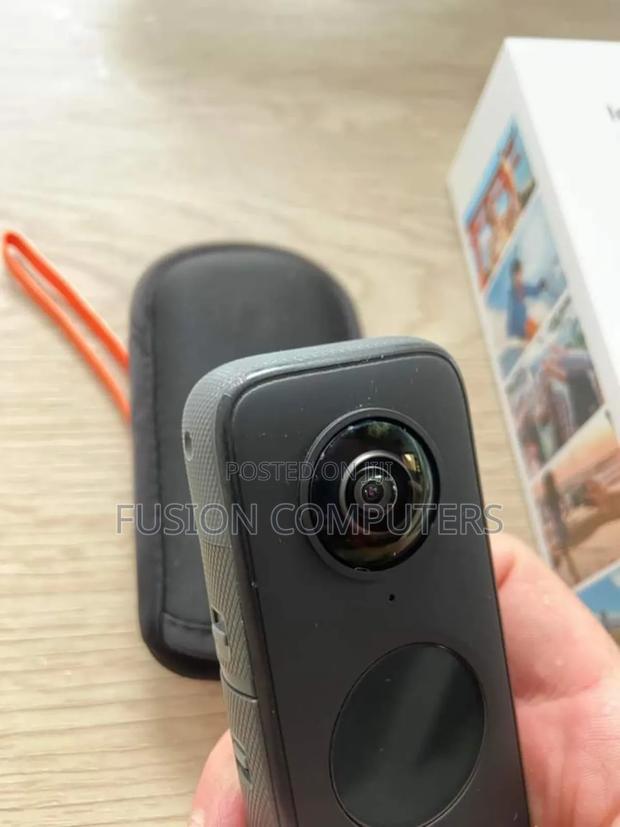 Insta360 ONE X2 Waterproof 360 Action Camera - thumbnail 3