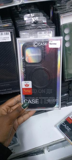 iPhone 15 Pro Maxluxury Leather Case With Magsafe Stand - thumbnail 2