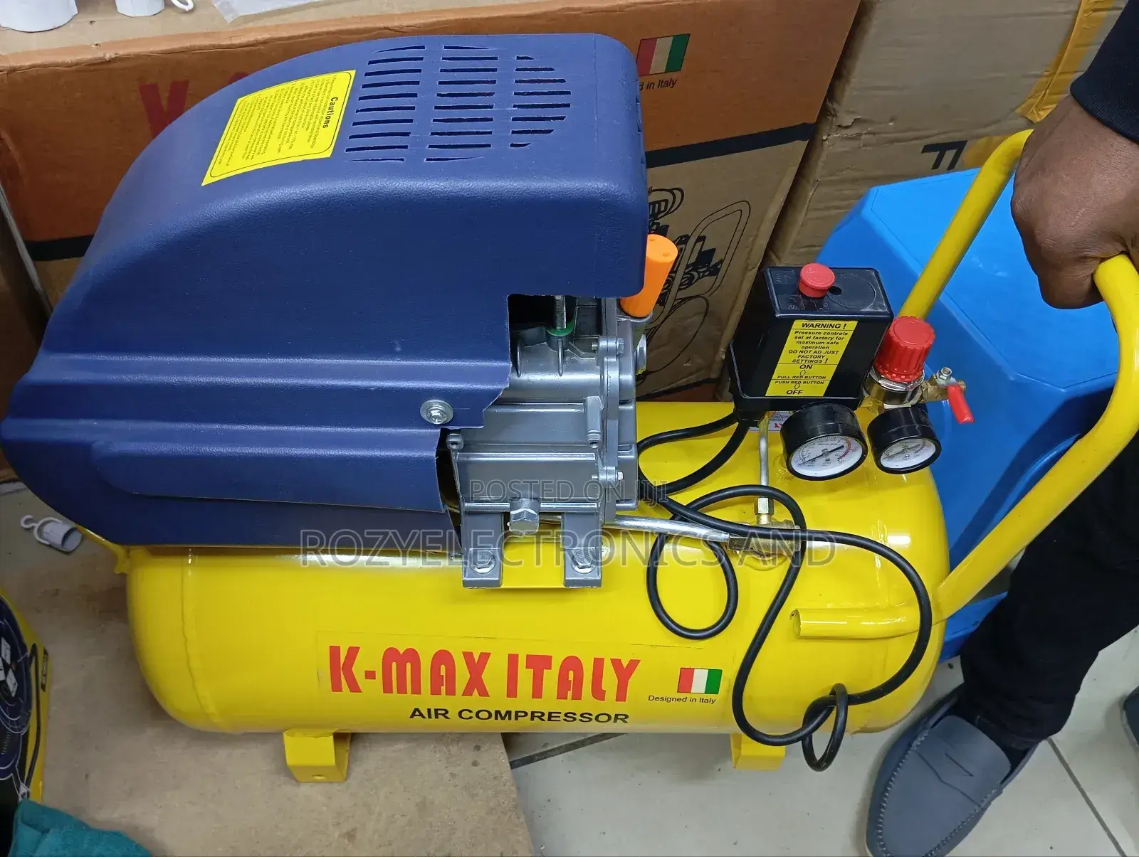 K Max Italy Air Compressor 25l
