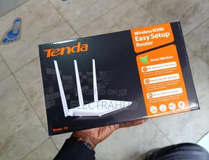 Tenda Wireless N300 Easy Set Up Router - main view